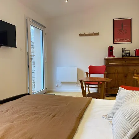 Guest house Cosy Dans Le Centre De Blaye